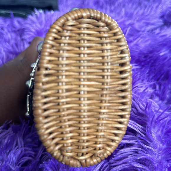 Michael Kors Basket Weave Santorini Clutch - Picture 10 of 10